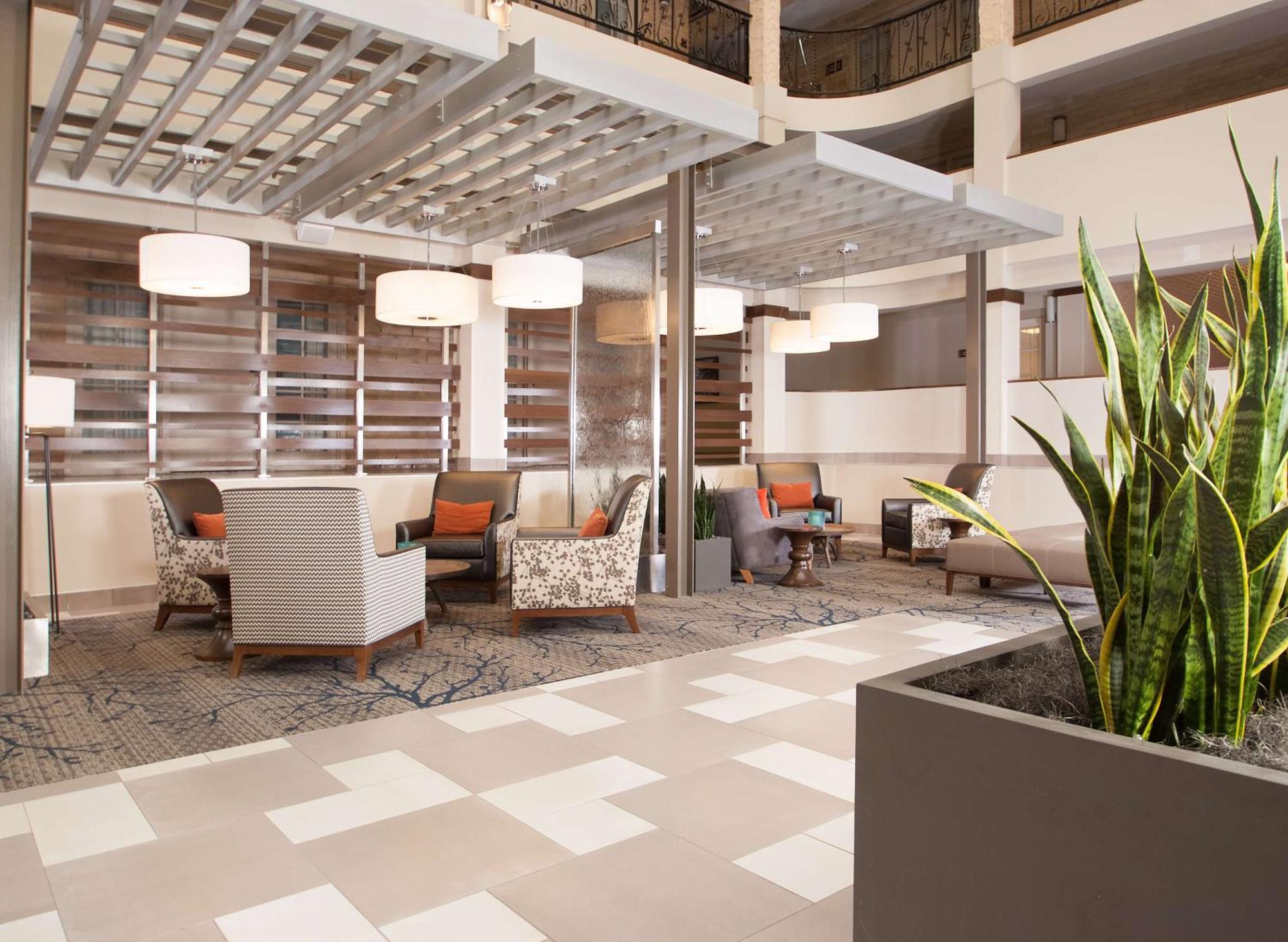 Embassy Suites By Hilton Bloomington/Minneapolis Eksteriør billede