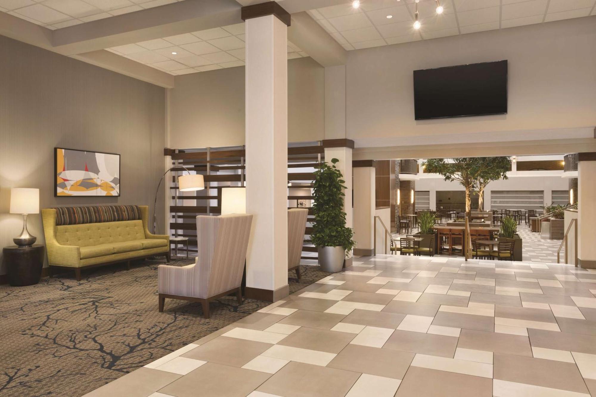 Embassy Suites By Hilton Bloomington/Minneapolis Eksteriør billede